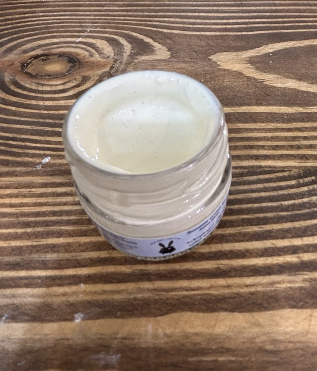 Summer cream for sensitive skin